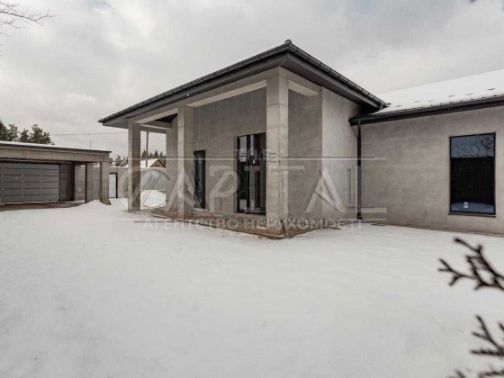 Продаж будинку в місті Козин Козин