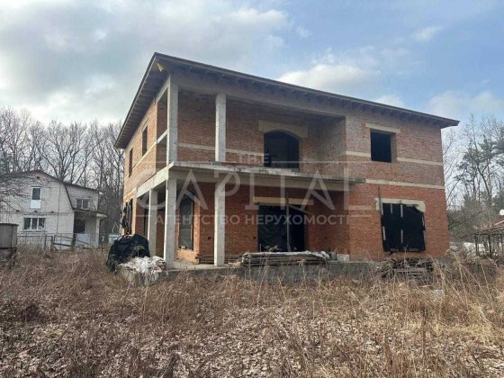 Продаж будинку в Гатному поруч з озером Крючок  всього 1,5 км до Озера Гатное