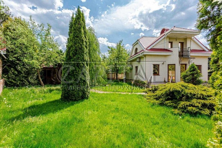 Уютный Двухэтажный Дом  Дом находиться В Белогородке, ул. Чернобыльская - фото 1
