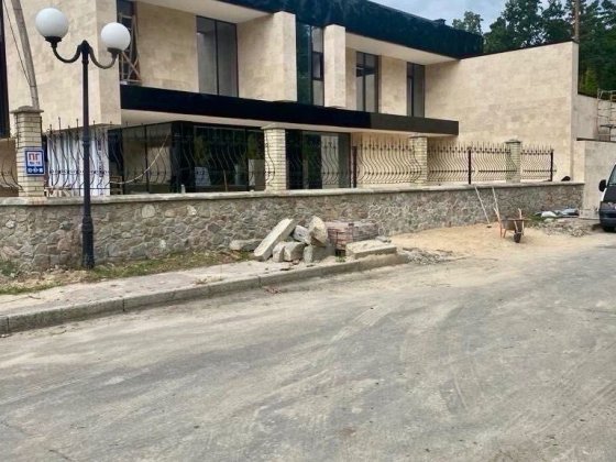 Козин. КМ Сосновий Бір. Новий будинок у стилі Hi-tech! Козин