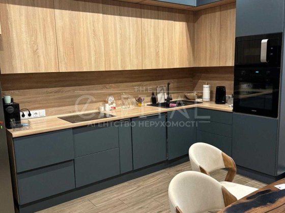 Продаж приватного житла в Гатному площею 160 кв Гатне
