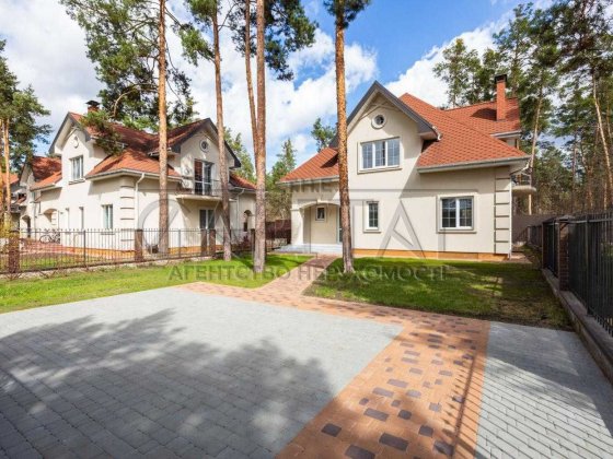 Продаж будинку з ремонтом / Козин / 192м2 / є ГАЗ Козин