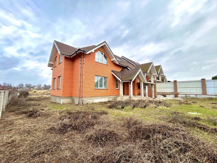 Просторий дуплекс 200 м² на великій ділянці 15 соток! - фото 1