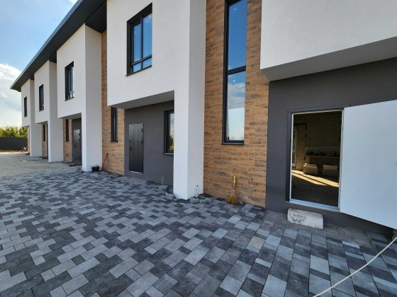 Вітаю. Продам Будинок Таунхаус Білогородка. Розтермінування. Белогородка