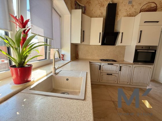 Будинок з ремонтом в Білогородці (Шевченкове) 10 соток Білогородка