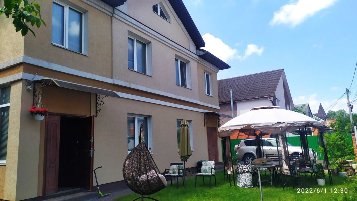 Продаж будинку на дві половини 330000$ - фото 1