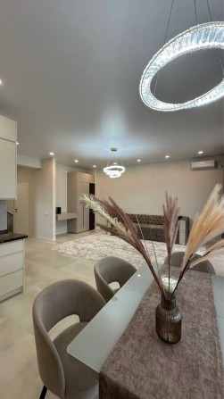 Продаж будинку з ремонтом у Гатному, гараж, 4 сотки - фото 1