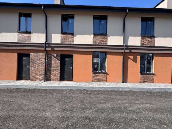 єОселя Готовий таунхаус . Зручний виїзд до Києва Ворзель