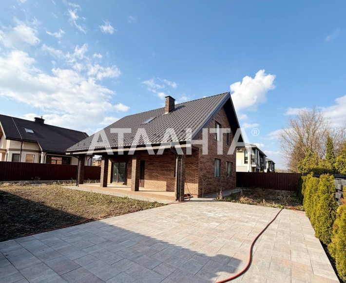 Капітальний будинок с.Гатне 160м2 - фото 1