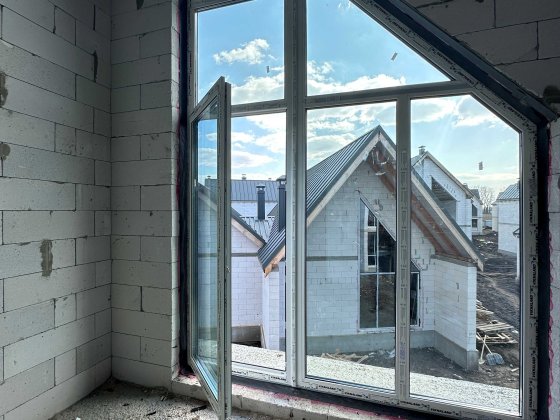 продам котедж у Крюківщині в закритому КМ Гатное