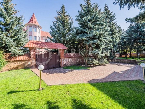 Продам будинок в передмісті Києва Гатне вул. Грушевського басейн БЕЗ% Гатне