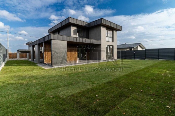 Продажа дизайнерского дома Ходосовка 175 м 3 спальни с ремонтом - фото 1