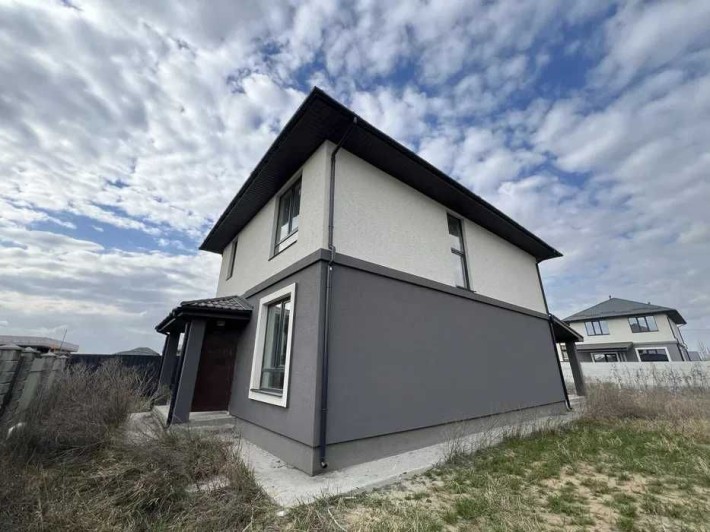Двухэтажный дом 130 м² в топовой локации — 98 000$ - фото 1