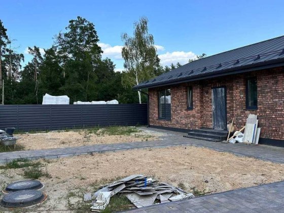 Будинок 100 м² на 5,5 сотках з ремонтом і кухнею | газ | керамоблок + цегла | готовий до заселення Ворзель