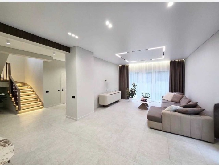 Продаж будинку з ремонтом с Ходосівка 15 км до Києва Лісники - фото 1