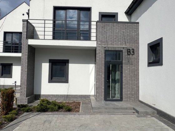 Продаж Таунхауса 115м кв закритому котеджному містечку Чабаны