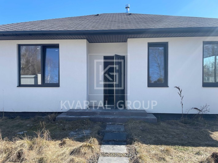 Продам будинок 95 м2 із ділянкою 9 соток у Ворзелі. - фото 1