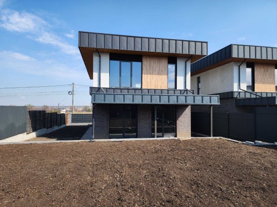 Вітаю. Продам будинок 150 м² 5 соток кератерм газ автонавіс. Білогородка