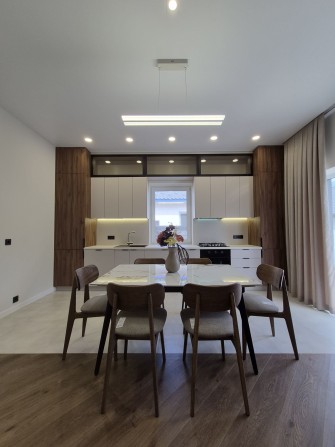 Будинок з ремонтом 4 сотки, 100м², камін, ГАЗ, БЕЗКОМІСІЇ - фото 1