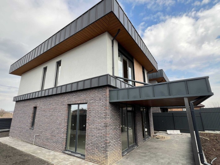 Особливий будинок в Білогородці, 15м2, на ділянці 5 соток є крита тераса, Автонавіс, поруч Ресторан, - фото 1