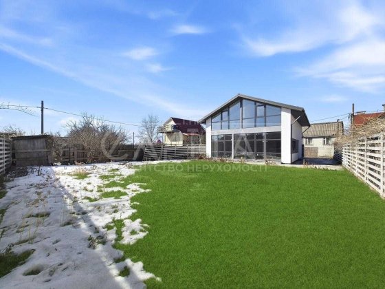 Продаж Будинку, біля дніпра , вул. Садова , Осокорки Гнідин