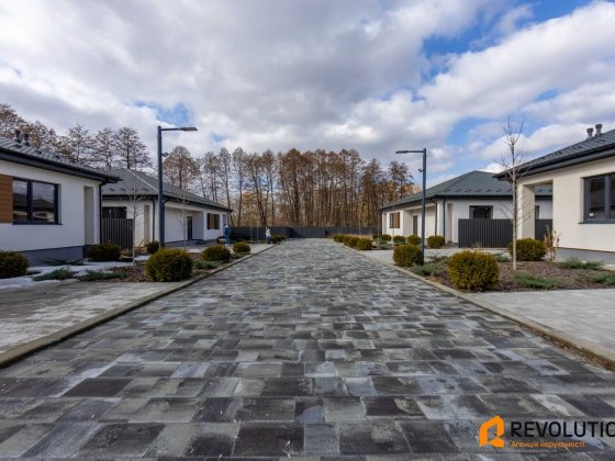 БЕЗ% Продаж сучасного будинку з великою терасою 150 метрів в Гнідин Гнідин