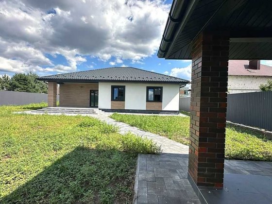 Одноповерховий будинок у Ворзелі! Затишна локація! Є навіс на авто. Ділянка 10 соток Ворзель