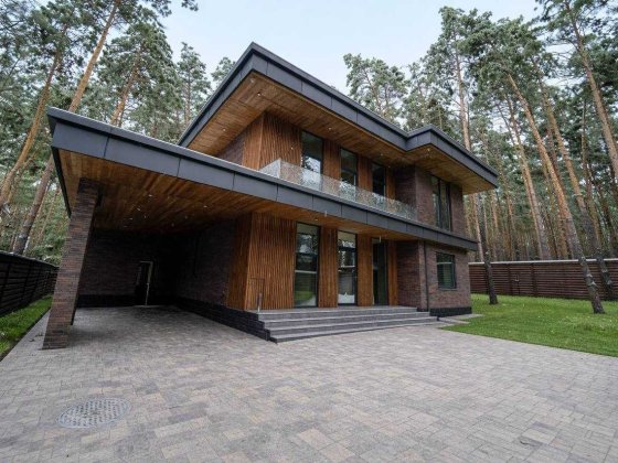 Будинок з терасою біля соснового лісу у Білогородці! Білогородка