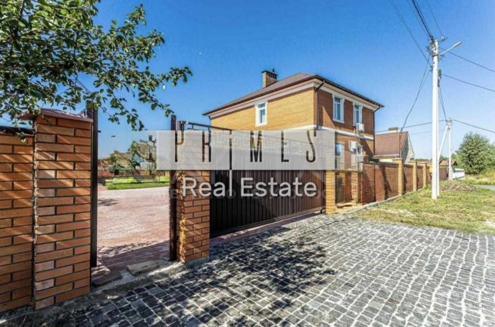 Продаж будинку з ремонтом, гараж на 2 авто,  ділянка 12 соток, Гнідин - фото 1