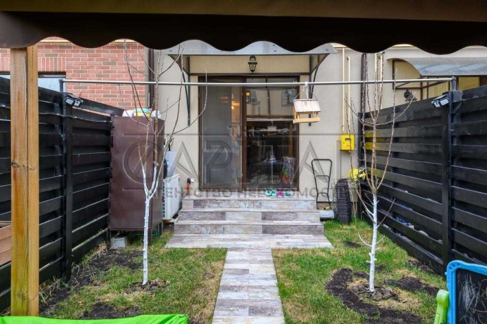 Продажа АВТОНОМНОГО 3х этажного таунхауса по СУПЕР цене - фото 1