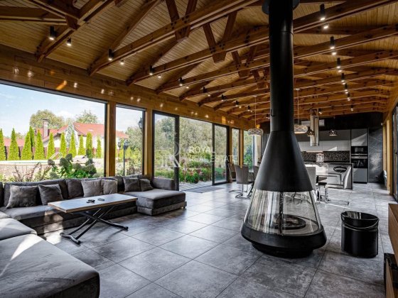 Продаж Будинок 574м2 9 кім Вишеньки Гараж Генератор Газ Басейн Більярд Вишеньки