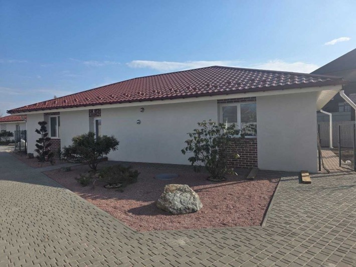 Продаж!Будинок, сХодосівка! Комфортне житло + дохід! Поруч ліс, озеро! - фото 1