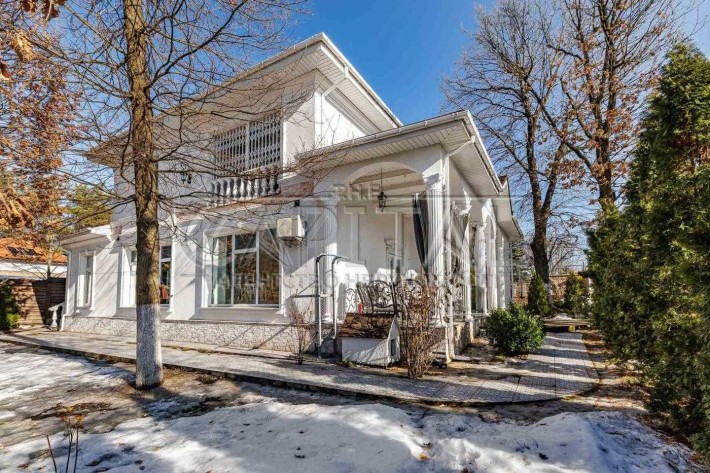 Пропонується до продажу сучасний будинок площею 223 м², розташований у мальовничій лісовій частині Х - фото 1