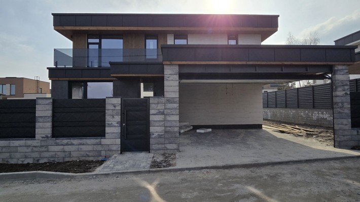 Будинок 217 м2 є газ біля лісу басейн км Нова Ходосівка 8 км Київ - фото 1