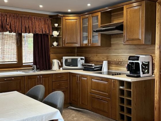 Продаж будинку на воді в котеджному містечку «Золоче» Вишеньки