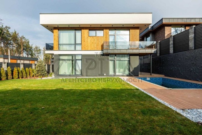 Продаж /Будинок /205 м2 /Ходосівка /КМ Нова Ходосівка /вул. Квітнева - фото 1
