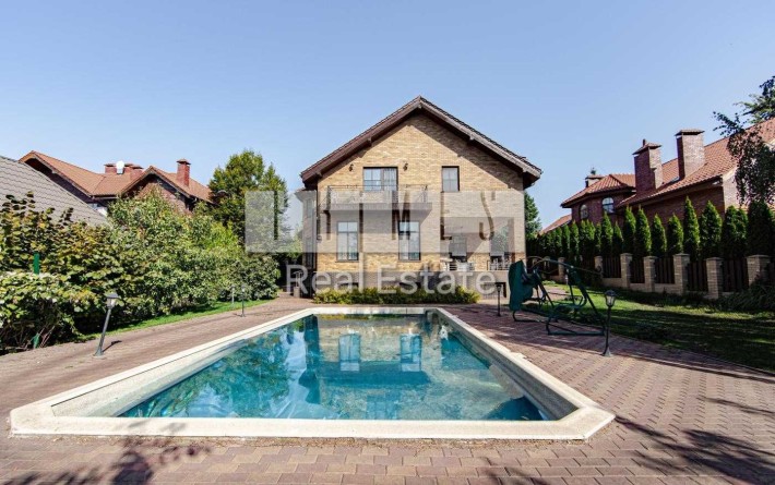 Продаж Будинку з ремонтом, басейн, баня, Лісники - фото 1