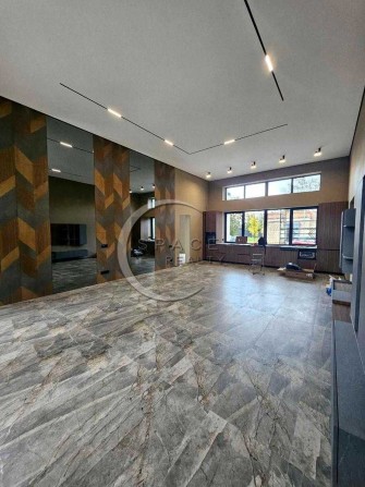 Продаж  будинку з ділянкою 8 соток 176 кв.м.з ремонтом.с Лісники. - фото 1