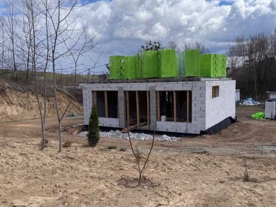 Будинок, що будується в Лісниках, ділянка 10 соток Лісники