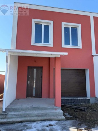 Продаж стильного таунхауса в селі Гнідин - фото 1