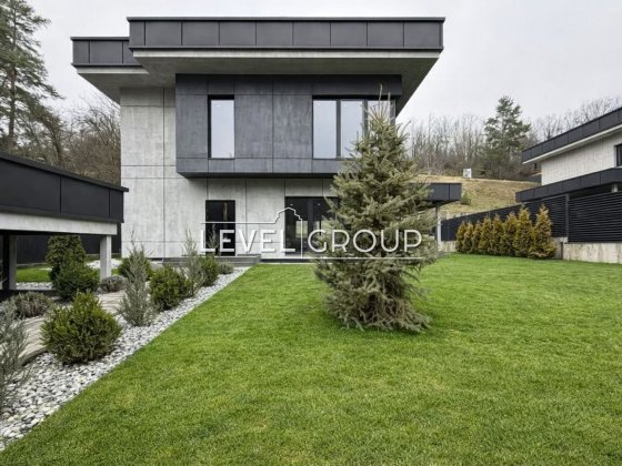 Панорамний будинок з видами на пагорби | Лісники