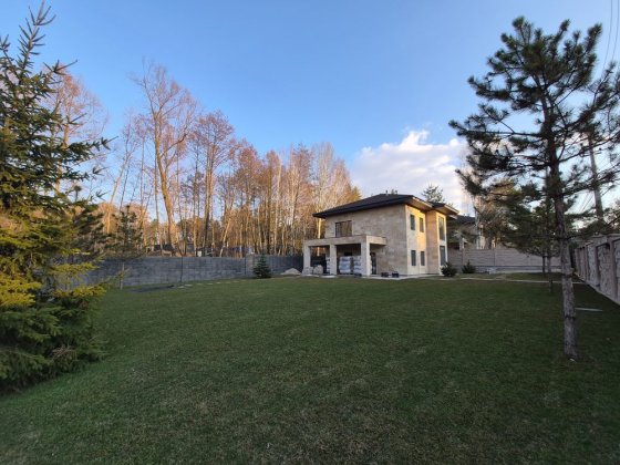 Будинок в Гореничах 190м2 з травертина Гореничи