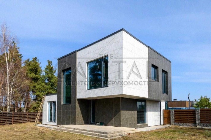 Продаж  Будинок КГ Crystal Forest - фото 1
