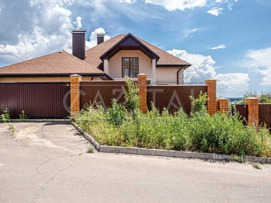 Продаж світлого будинку у с. Гореничі Гараж Гореничи