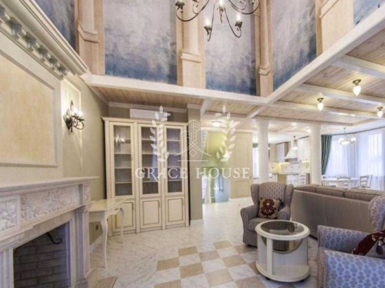 Продаж будинку з підвалом у центрі Голосіївський парк 8 соток Деміївка Лесники