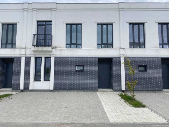 Таунхаус у Канево 115м2 Нові Петрівці Новые Петровцы