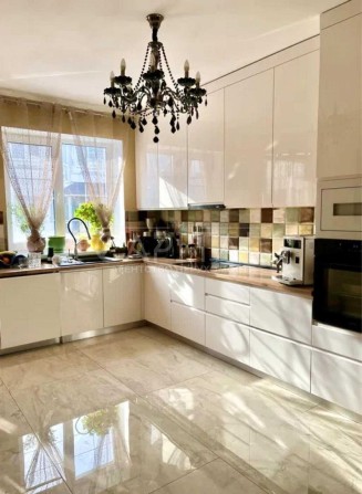 Продаж Таунхаус, Лісники, Києво-Святошинський р-н, вул. Стежки, 180 м2 - фото 1