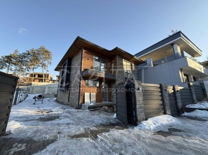 Будинок у КМ «Нова Ходосівка» — сучасне заміське життя поруч із Києвом - фото 1