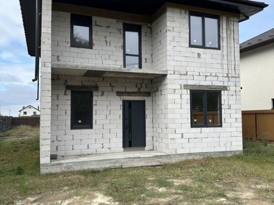 Продаж будинку  Нові Петровці Новые Петровцы