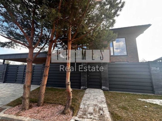 Продаж будинку з частковим ремонтом , Гореничі Гореничі